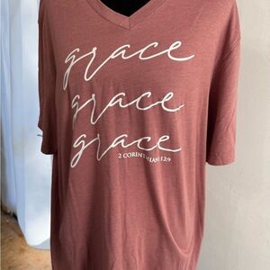 Bella Canvas Heather CVC V-Neck T-Shirt in Pink